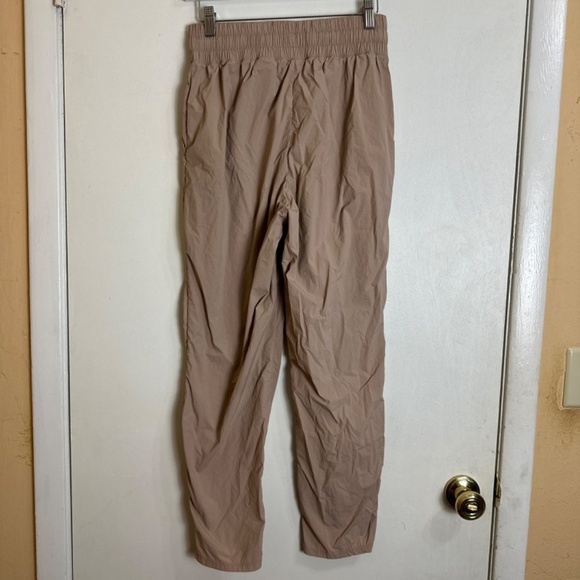 H&M Sport Beige High Waisted Windbreaker Pants Women Size S - Picture 3 of 4